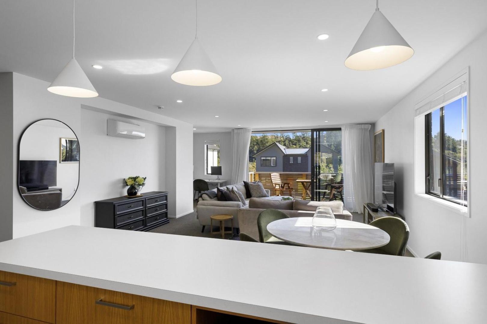 Whitby Townhouse Porirua Exterior foto